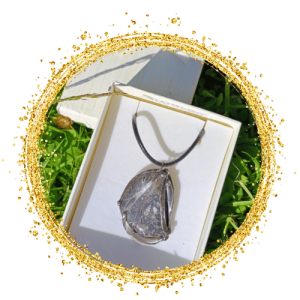 Rajana - Autorská šperky z cínu - Turritella achát